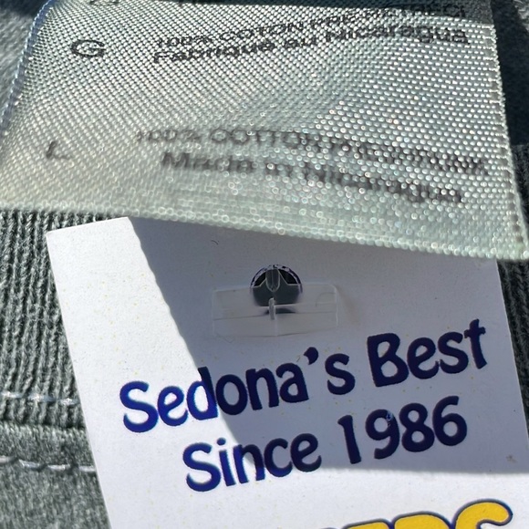 Mens size Large NWT t shirt Sedona Arizona Souvenir Shirt 100% cotton green - Picture 3 of 5